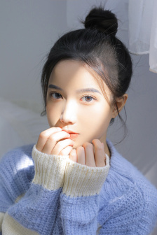 白丝脚上浓浓的精华液适合什么人用